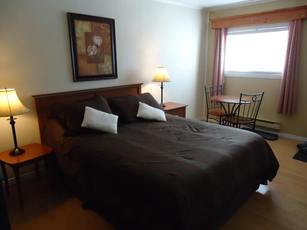 Motel Canadien Trois-Rivières Extérieur photo
