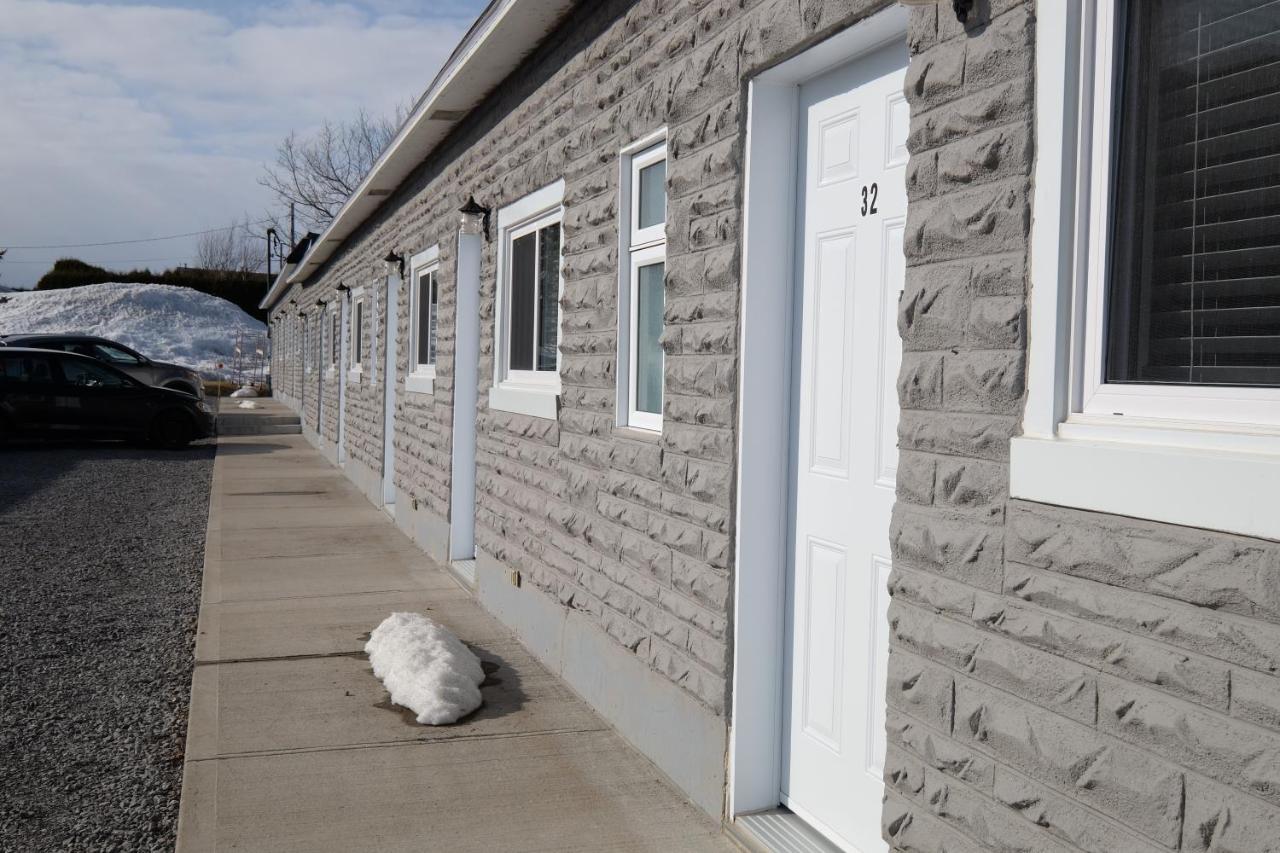 Motel Canadien Trois-Rivières Extérieur photo